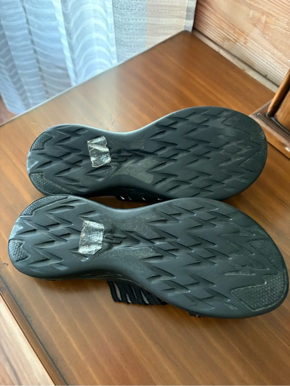 Skechers Black Slip-On Women’s Woven Slide Sandals